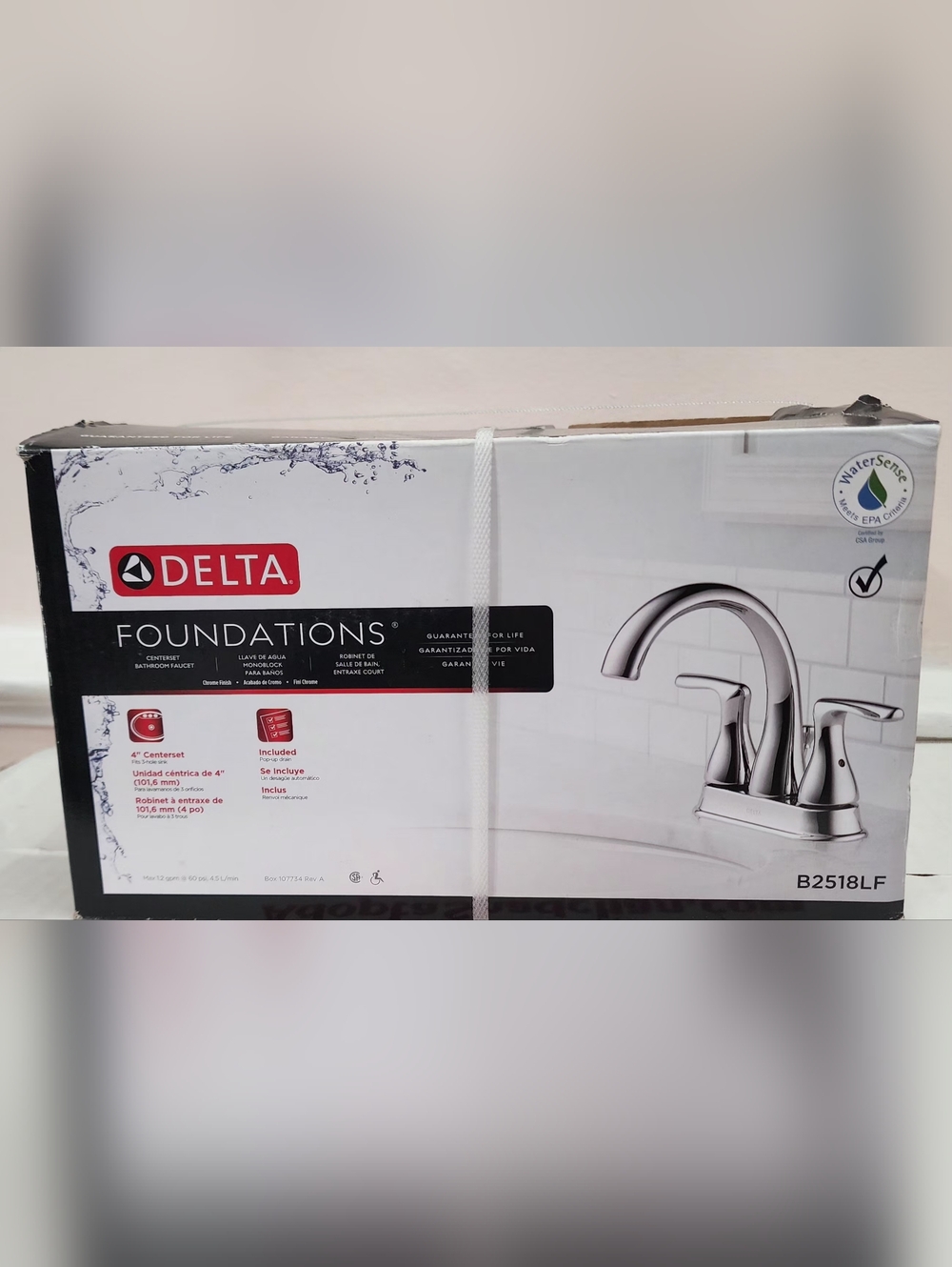 Delta White and Black Faucet Packaging Box